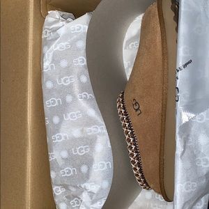 Ugg’s Tazman Kids Slippers